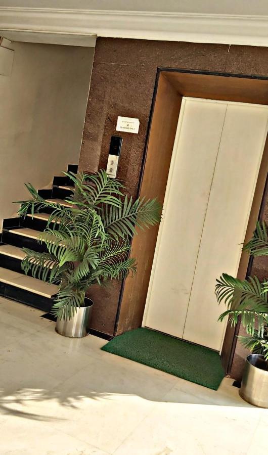 Suvarna Regency Hassan Exterior photo